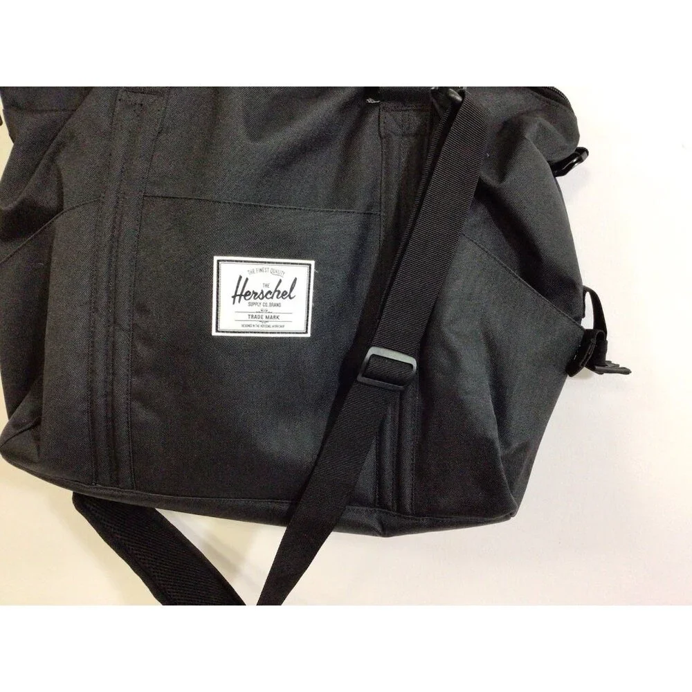 Herschel Duffel Diaper Shoulder Bag Black Crossbody Strap